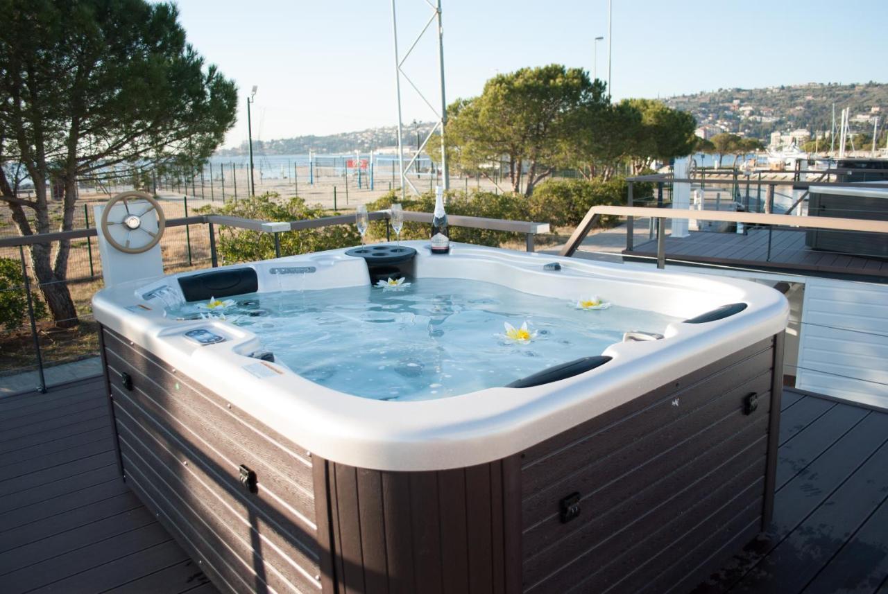 Floating House Blue Moon Villa Portorož Exteriör bild