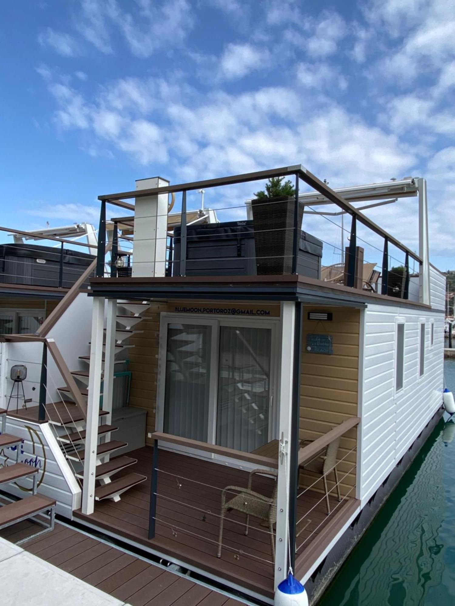 Floating House Blue Moon Villa Portorož Exteriör bild